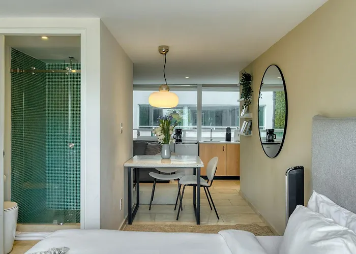 Apartment Qro 606 *