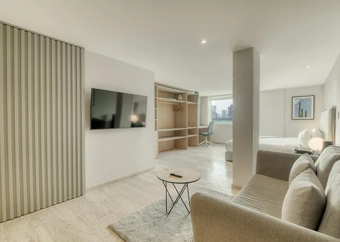 Apartment Qro 606 *
