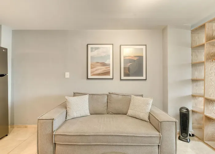 Apartment Qro 606 *